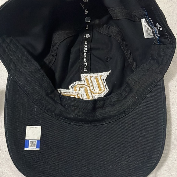 UCF - Picture 2 of 4